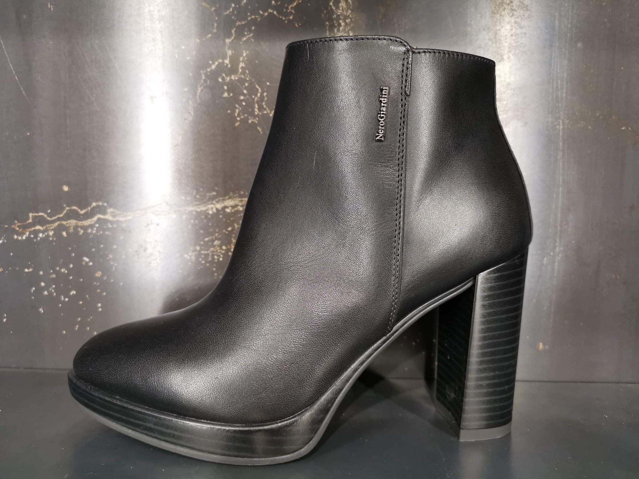 soldes nero giardini