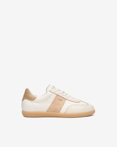 E612855D 702 02 1 500x625 - Nero Giardini