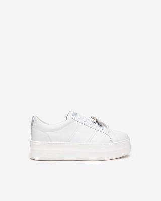 E615311D 707 02 1 - Accueil